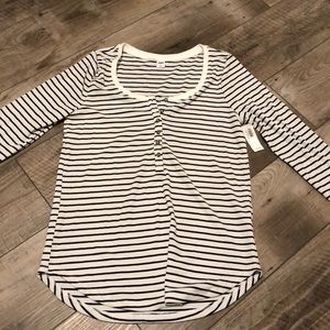 Women’s long sleeve shirt